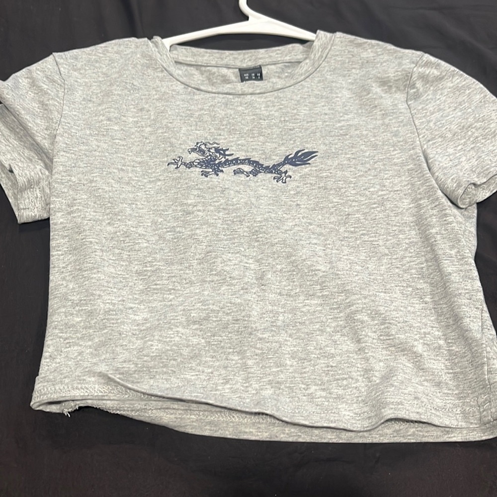 light gray , blue dragon on front, crop top